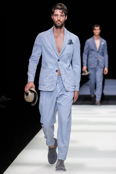 Look 56